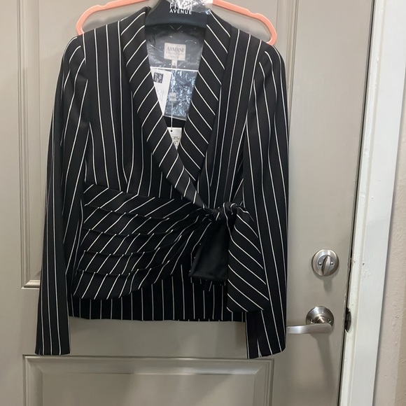 Armani Collezioni Jackets & Blazers - New Armani Collection black pinstripe blazer size 10